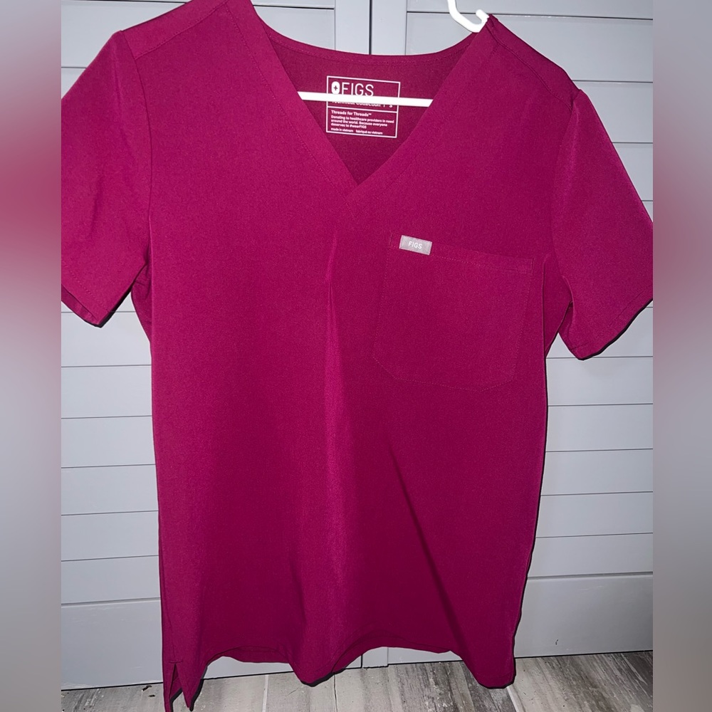 Figs Scrub Top